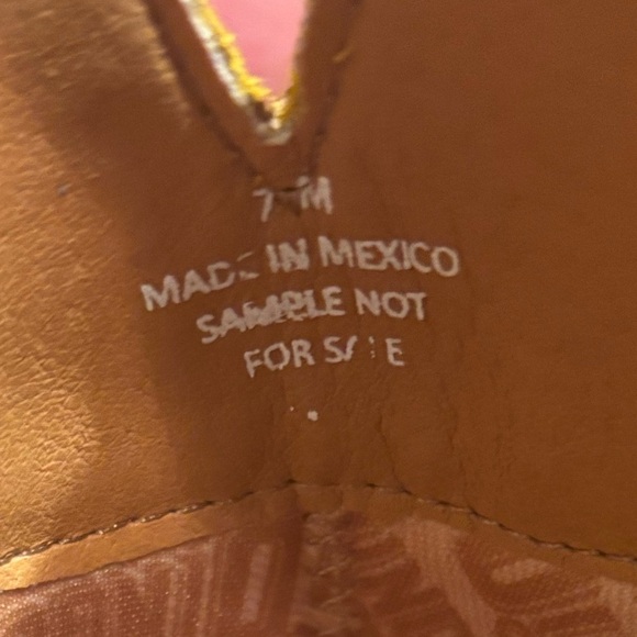 Dingo Boots New Without Box Sample/Flawed - Picture 7 of 9